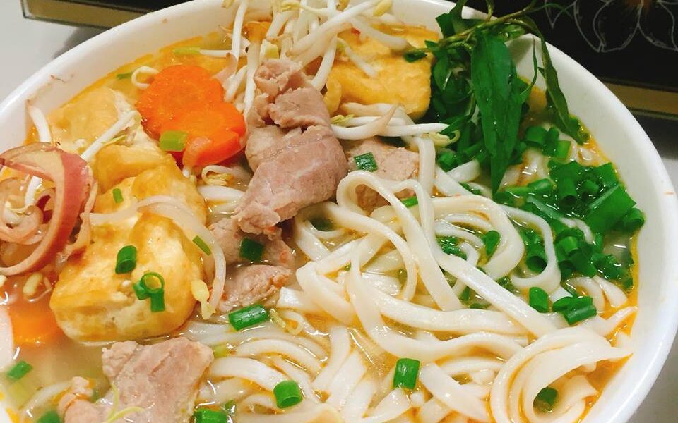 Bánh canh Huế